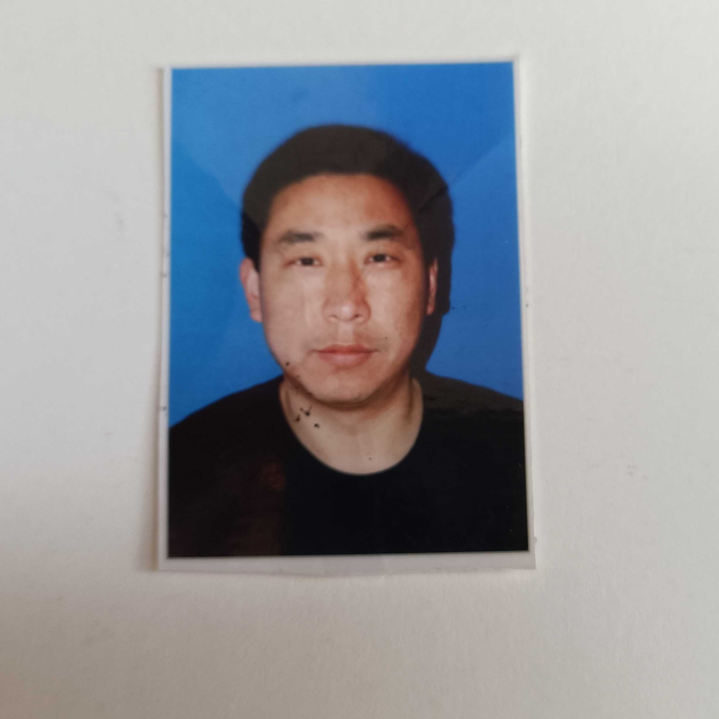 何教员