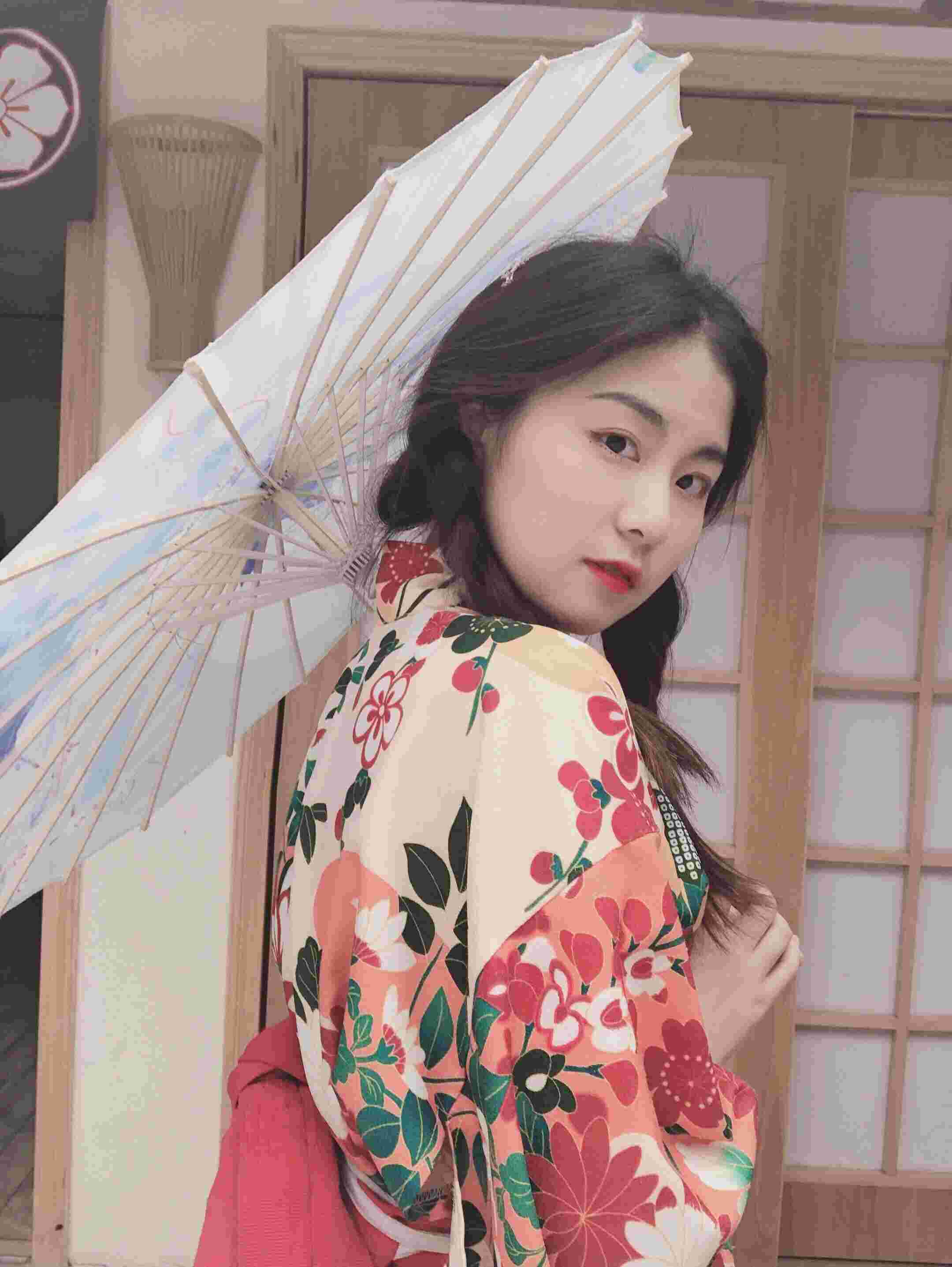 彭教员
