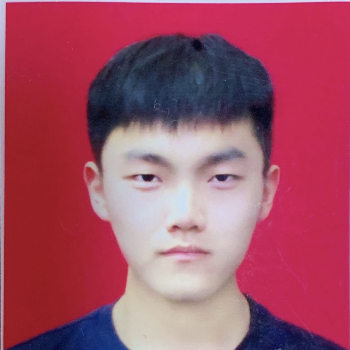 何教员