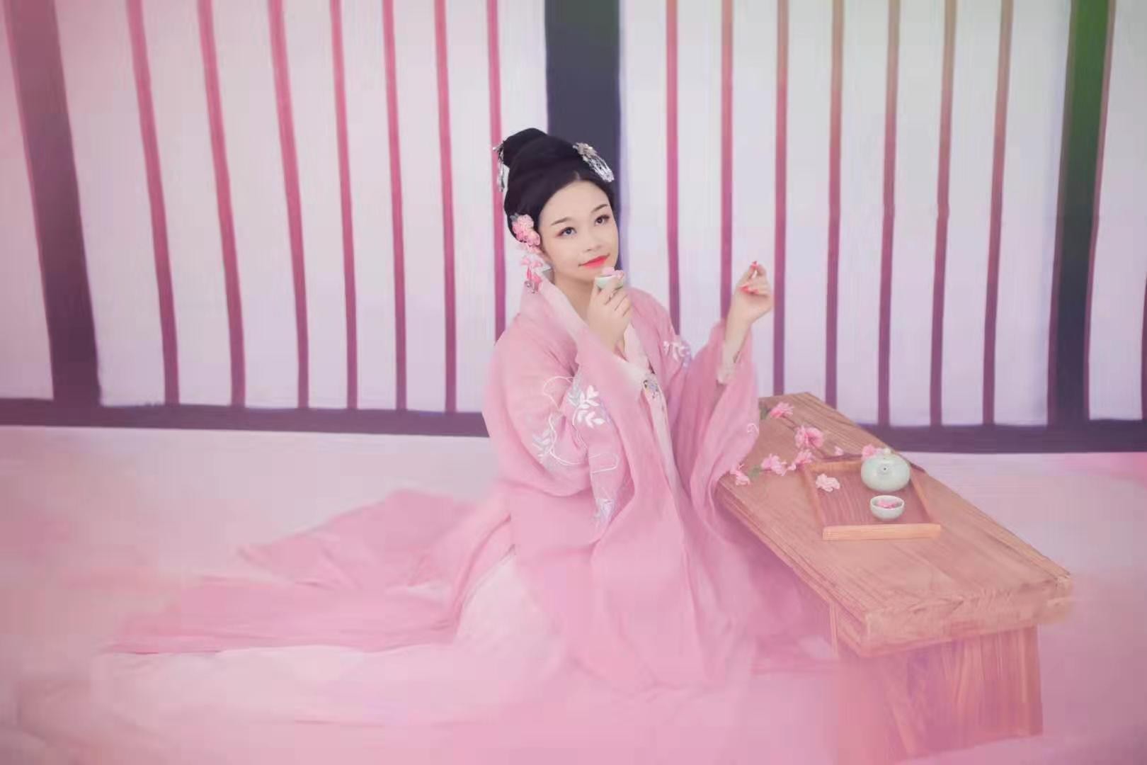 张教员