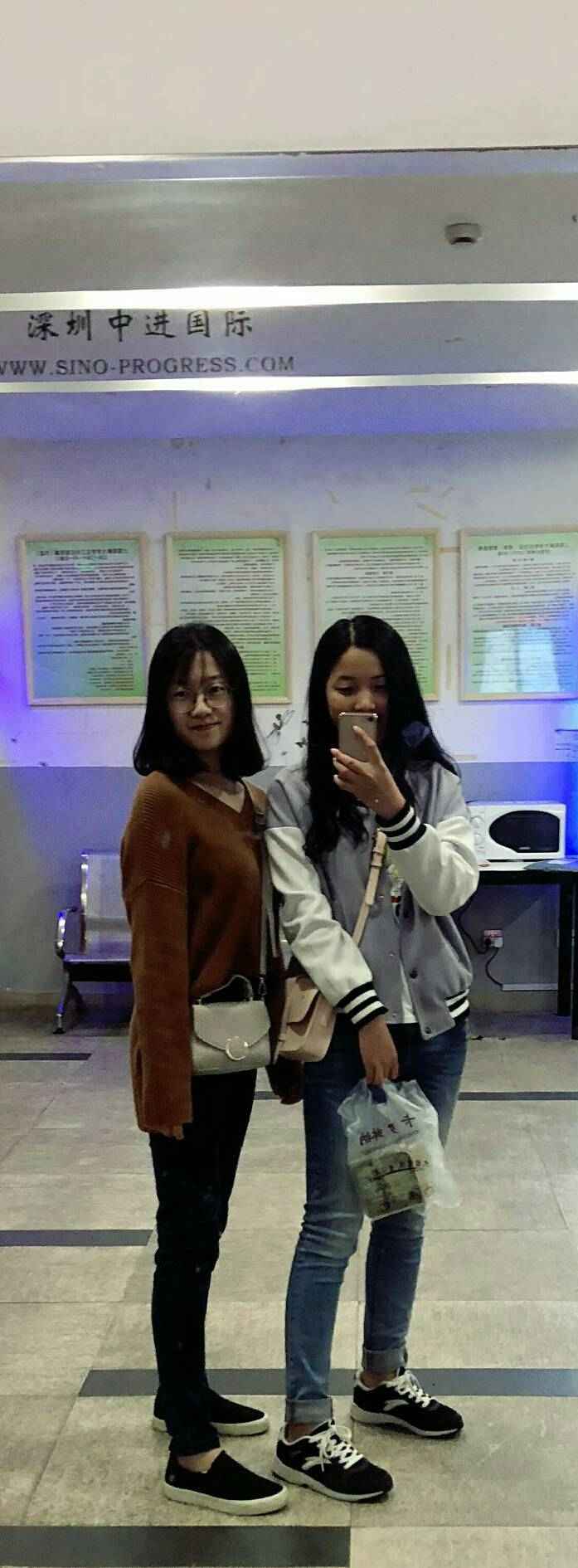 郭教员