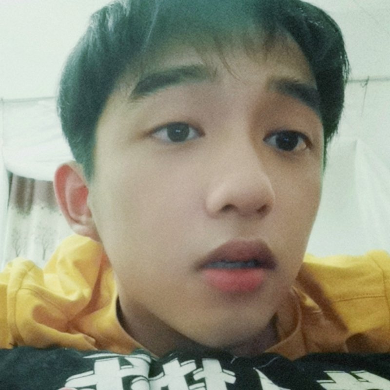 严教员
